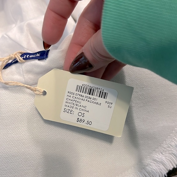 NWT Hat Attack Packable Canvas Hat - White - Picture 7 of 10